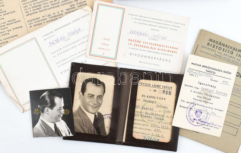 cca 1920-1980 Vegyes igazolvány tétel. Kitüntetés adományozó iratok - Image 2