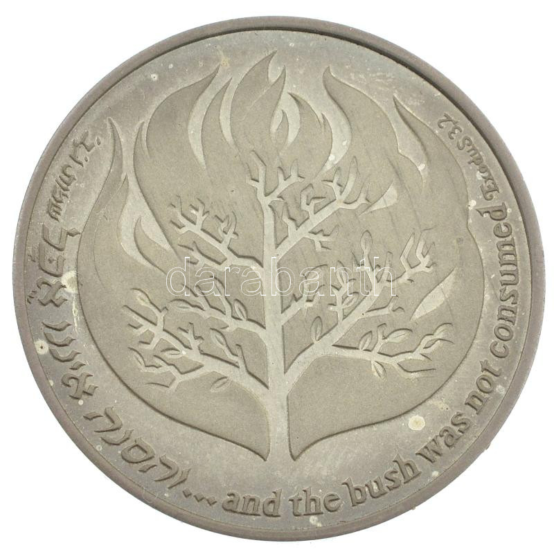 Izrael ~1980. 'The People of Israel Lives / ...and the bush was not consumed - Exodus 3,2' kétoldalas, peremén jelzett Ag emlékérem, fa dísztokban (21,92g/0.935/35mm) T:1,1- patina Israel ~1980. 'The People of Israel Lives / ...and the bush - Image 2