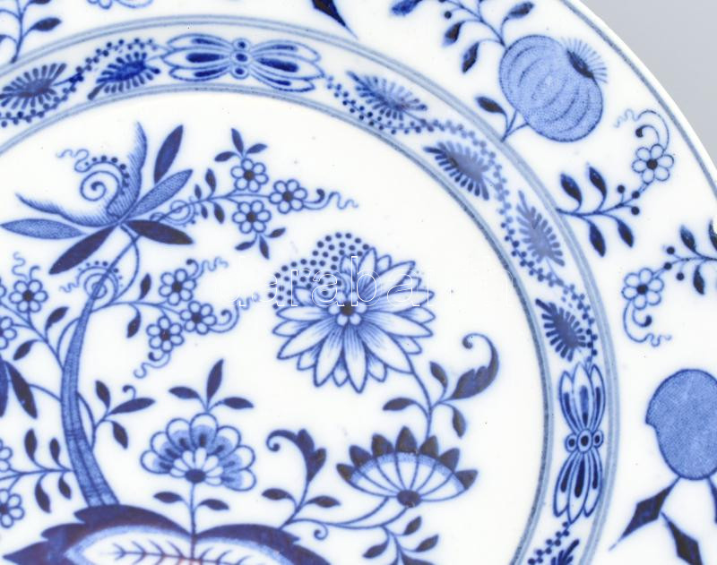 Villeroy & Boch antik süteményes tányér, 4db, kis kopásokkal, jelzett, d: 20 cm - Image 2