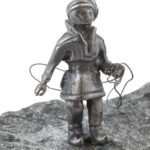 Svéd ezüst figura, nagy kövön, jelzett, m: 3,5 cm, teljes m: 7 cm - Image 2