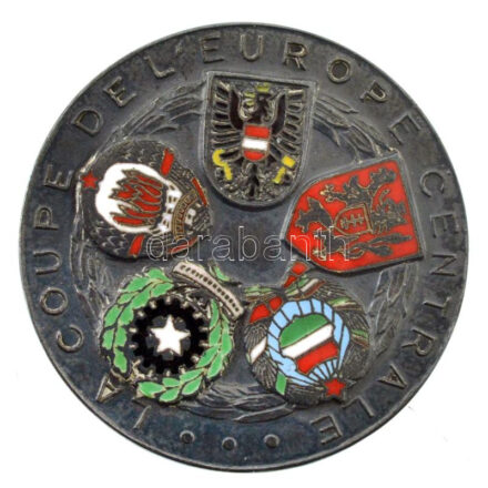 1963. 'Coupe de l'Europe Centrale / Finaliste - 1963 (Közép-európai Kupa / Döntős 1963)' peremén jelzett Ag díjérem az öt résztvevő ország zománcozott címerével, eredeti tokban (12,90g/0.935/31mm). A Közép-európai Kupában öt