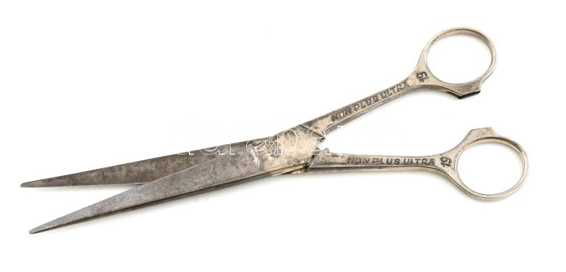 Non Plus Ultra 1919 olló, kopásokkal, h: 19cm