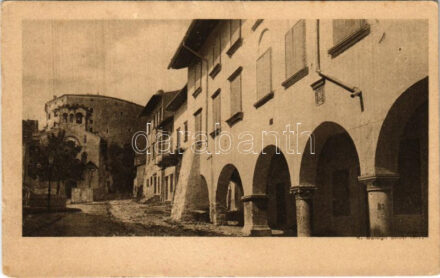 Kastell in Görz. Reingewinn zugunsten der Witwen und Waisen von Gefallenen an der Isonzofront. Isonzofonds Feldpost 515. Serie III. / Első világháborús katonai lap Görcből az Isonzo fronton. R. Balogh phot. 1917 / WWI K.u.k. Austro-Hungarian