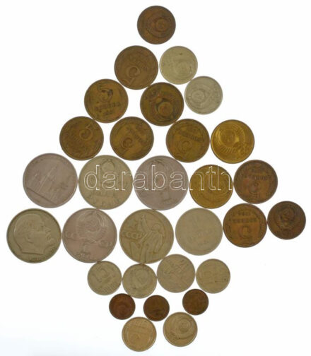Szovjetunió 30db-os érmetétel, közte forgalmi emlékpénzek, pl. 1985. 1R Cu-Ni '40 éve ért véget a II. világháború' T:vegyes Soviet Union 30pcs within circulating commemorative coins, like 1985. 1 Ruble Cu-Ni '40th Anniversary of the