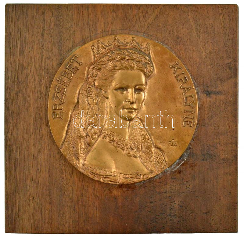 Cséri Lajos (1928-2020) DN 'Erzsébet királyné' öntött bronz emlékplakett (130mm) táblára rögzítve. T:1-