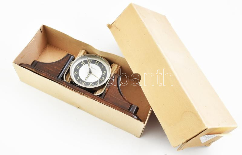 Danuvia retro asztali óra. Mechanikus. eredeti dobozában. Kissé kopott. tisztításra szoruló szerkezettel 26 cm