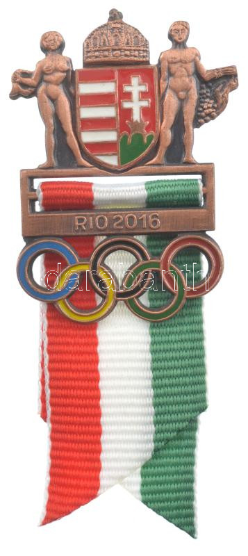 2016 Riói Olimpia magyar csapat tag részvételi jelvény. Zománcozott, sorszámozott. T1. 7 cm / Rio Olympic Games Hungarian Team member badge