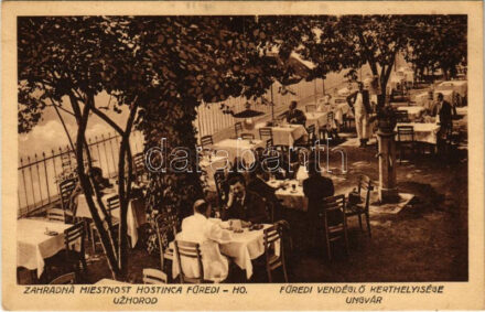 Ungvár, Uzshorod, Uzhorod; Füredi vendéglő kerthelyisége. Tóth fényképész / Zahradná Miestnost Hostinca Füredi-Ho. / restaurant garden (EK)