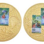 Svájc 2016. '50 Fr. Banknote' aranyozott Cu emlékérem multicolor rátéttel kapszulában (2x) (50mm) T:PP Switzerland 2016. '50 Fr. Banknote' gold plated Cu commemorative medallion with multicolor inlay in capsule (2x) (50mm) C:UNC