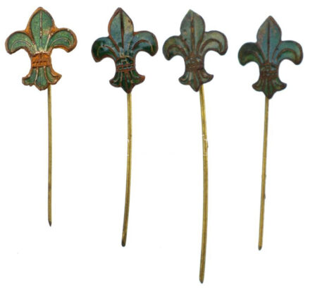 ~1940. zománcozott tombak cserkész jelvény (4x) (15x12mm) T:2