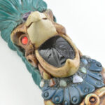 Azték szakrális obszidián balta, tomahawk, obszidián ls egyéb féldrágakövekkel díszítve. Sérüléssel 27 cm - Image 2