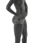 Olvashatatlan jelzéssel: Álló nő. Bronzírozott műgyanta, hibátlan, m: 39 cm - Image 2