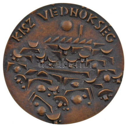 DN 'KISZ Védnökség / Húsprogram KISZ Védnökségben végzett kiemelkedő munkájáért' kétoldalas bronz emlékérem eredeti dísztokban (80mm) T:1-