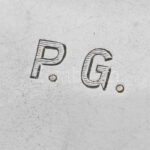 Ezüst (Ag) cigaretta tárca, Payer Gizella képzőművész monogramjával, cca 1930, jelzett, 7×9 cm, 85 g - Image 2