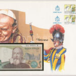 Vatikán 1983. 2000L felbélyegzett borítékban, bélyegzéssel T:I Vatican 1983. 2000 Lire in envelope with stamp and cancellation C:UNC