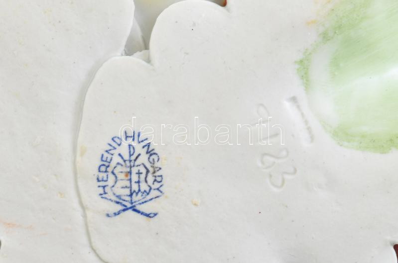 Herendi porcelán virágcsokor, kézzel festett, jelzett, sérült, d: 10 cm - Image 2