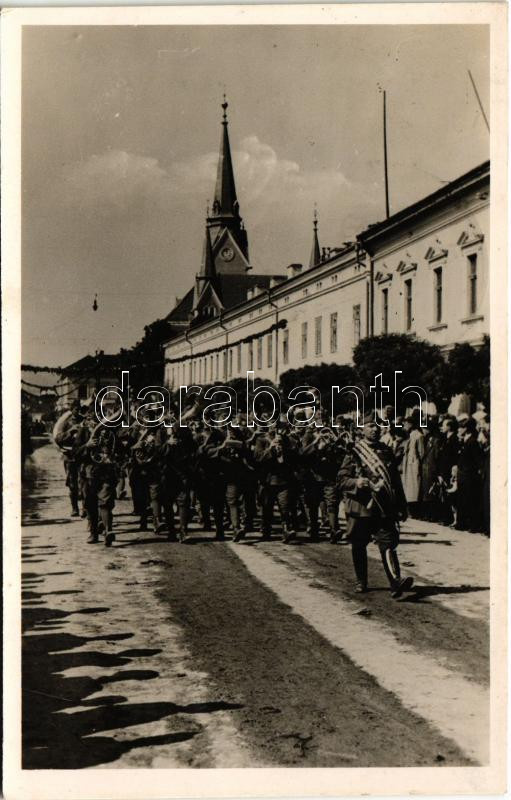 1940 Máramarossziget, Sighetu Marmatiei; bevonulás / entry of the Hungarian troops + '1940 Máramarossziget visszatért' So. Stpl. (EK)