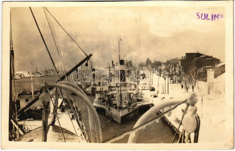 Sulina, port in winter after the storm. Foto Modern N. Teisanu photo (cut)