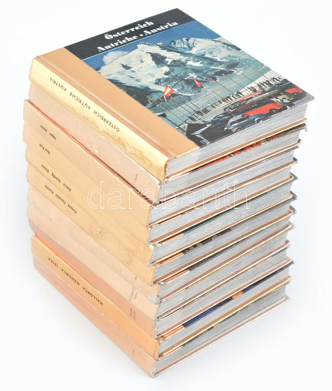 11 db svájci kis útikönyv. Bern, cca 1960 Hallwag