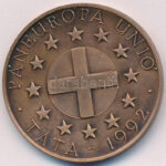 Szunyogh László (1956-) 1992. 'Habsburg Ottó 80 éves / Páneurópa Unió Tata' kétoldalas bronz emlékérem (42mm) T:1- - Image 2