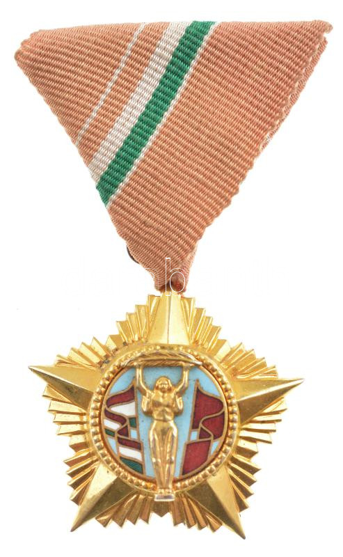 1984. 'Április Negyedike Érdemrend' aranyozott, zománcozott bronz kitüntetés nem saját mellszalaggal T:1- / Hungary 1984. 'Order of Merit of April Fourth' gilt, enamelled bronze decoration with not own ribbon C:AU NMK 720.