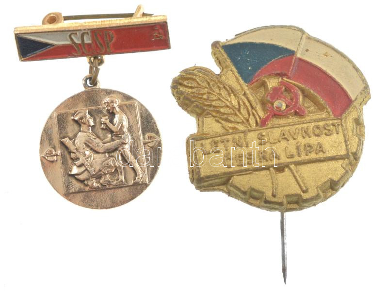 Csehszlovákia ~1960-1980. 'SČSP' Csehszlovákia-Szovjetúnió festett Al jelvény + 'Nyári fesztivál - Česká Lípa' festett fa jelvény T:1- Czehslovakia ~1960-1980. 'SČSP' Czehslovakia-Soviet Union painted Al badge + 'LETNÍ SLAVNOST -