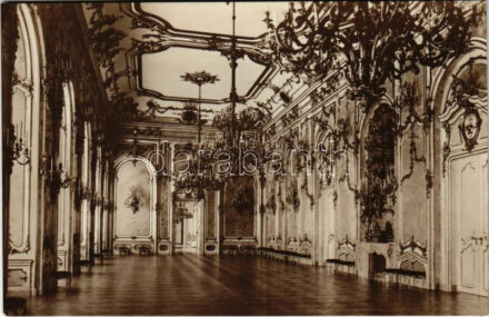 Budapest I. Királyi palota, trónterem, belső. Photo Erdélyi