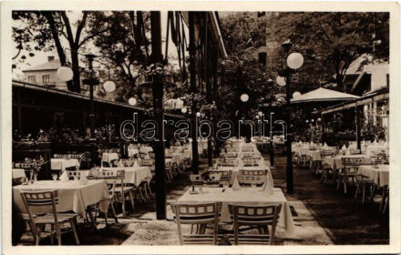 1937 Budapest VI. 1858 óta fennálló vendéglő a 'Kéményseprő'-höz, kert. Aréna út 106. (ma Dózsa György út)