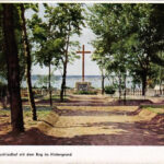 1944 Mykolaiv, Nikolaev, Nikolajeff, Nikolaiew; Heldenfriedhof mit dem Bug im Hintergrund / military heroes' cemetery (EK)