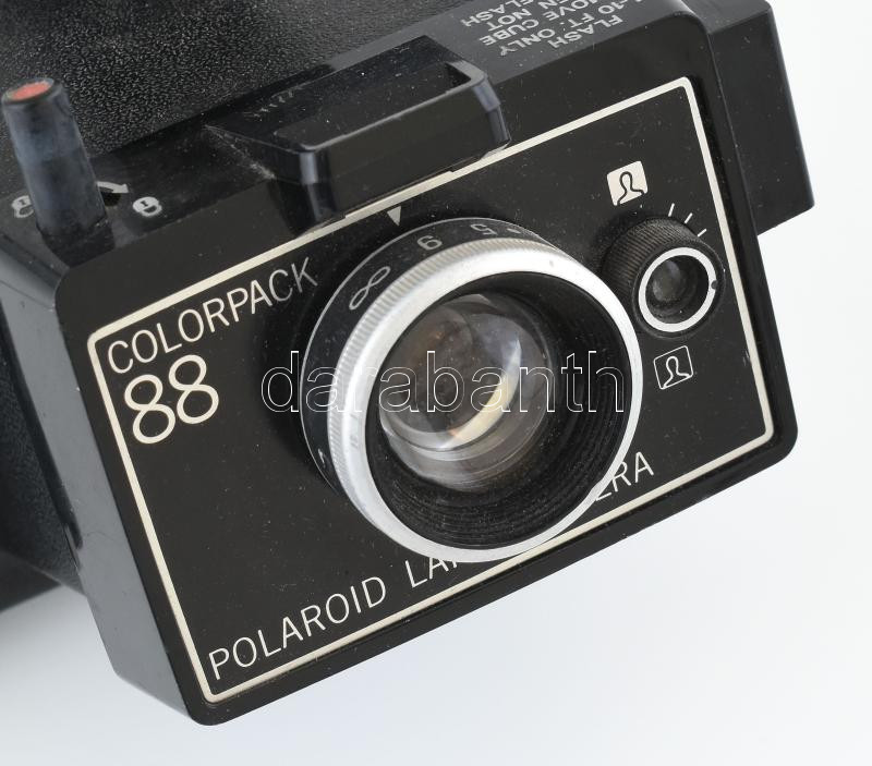 Polaroid Colorpack 88 instant fényképezőgép, korának megfelelő állapotban, nem kipróbált / Polaroid Colorpack 88 instant camera, untested - Image 2
