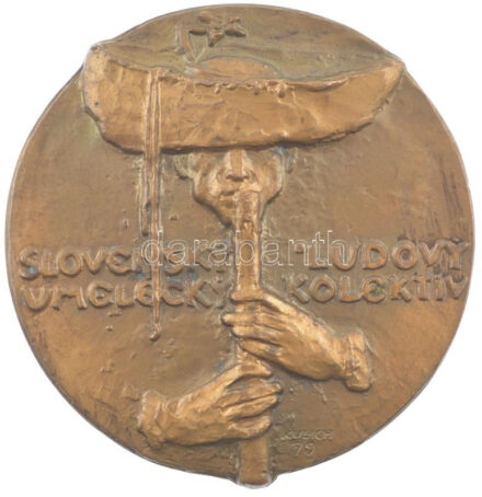Szlovákia 1979. 'Slovensky Umelecky Ludovy Kolektiv' kétoldalas bronz emlékérem, Szign.: Ján Kulich (1930-2015) (80mm) T:1- Slovakia 1979. 'Slovensky Umelecky Ludovy Kolektiv' two-sided bronze commemorative medallion, Sign.: Ján Kulich