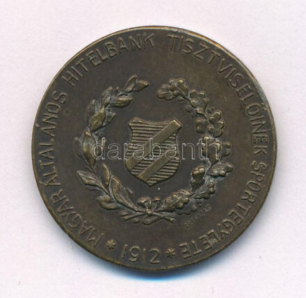 1934. 'Magyar Általános Hitelbank Tisztviselőinek Sportegyesülete 1912 / Nyolcasverseny 1934. III.' bronz díjérem 'ARKANZAS' gyártói jelzéssel (30mm) T:2