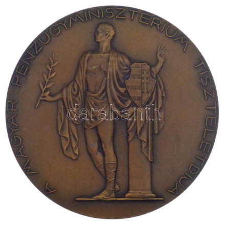 ~1940. 'A Magyar Pénzügyminisztérium Tiszteletdíja' bronz emlékérem szignó nélkül (Reményi József?) (100mm) T:1