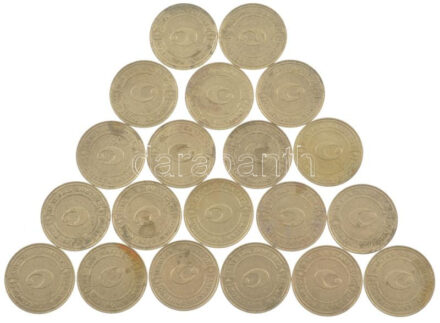 ~1990. 'Magyar Kaszinók - Hungarian Casinos' fém zseton (20x) T:2 patina, szenny.