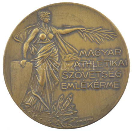 1933. 'A Magyar Athletikai Szövetség Emlékérme / Svédország-Magyarország - Budapest 1933. X. 1.' bronz emlékérem 'Arkanzas BPest' gyártói jelzéssel, eredeti, sérült tokban (50mm) T:1-,2