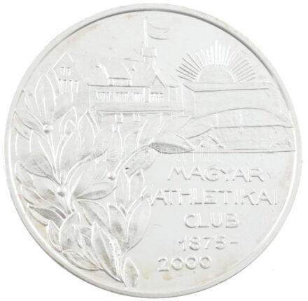 2000. 'Magyar Athletikai Club 1875-2000' kétoldalas ezüstözött fém emlékérem a MAC alapításának 125. évfordulójára MNB-s díszdobozban (38mm) T:PP