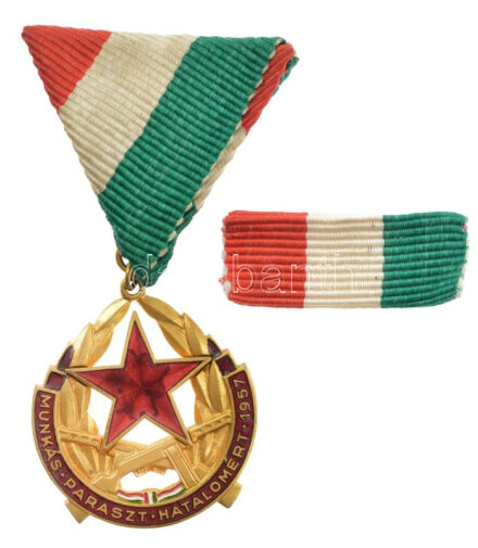1957. 'Munkás-Paraszt Hatalomért' aranyozott, zománcozott, festett bronz kitüntetés mellszalagon, eredeti tokban, igazolvánnyal T:1 NMK 700.