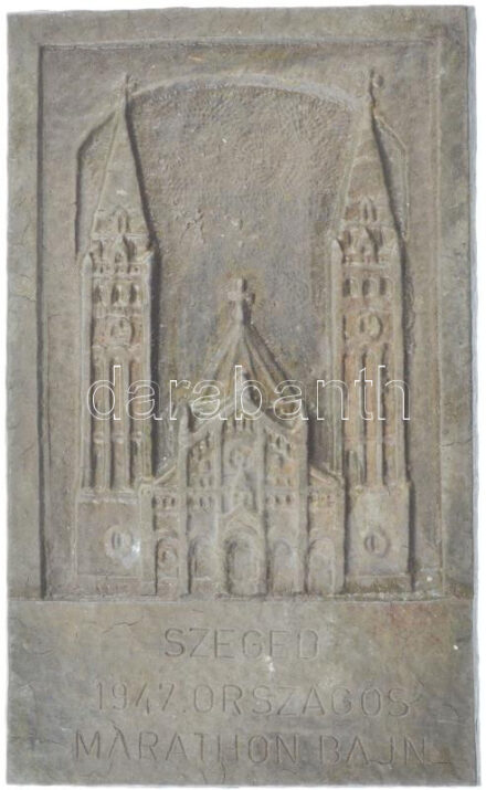 1947. 'Szeged 1947. Országos Maraton Bajn.' bronzozott fém emlékplakett (41x70mm) T:1-