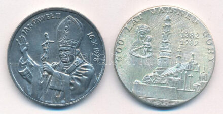 Lengyelország1978. 'II. János Pál' kétoldalas fém emlékérem (35mm) + 1982. '600 éves a Jasna Góra-i pálos kolostor / II. János Pál pápa' kétoldalas, ezüstözött fém emlékérem (35mm) T:2 patina, kopott ezüstözés Poland 1978.