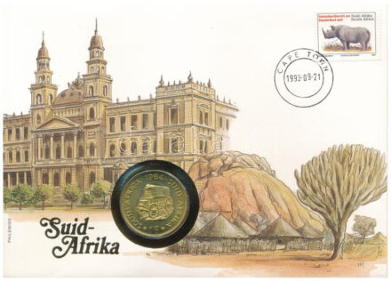 Dél-Afrika 1964. 1c sárgaréz 'Jan van Riebeeck' felbélyegzett borítékban, bélyegzéssel, német nyelvű leírással T:1 patina South Africa 1964. 1 Cent brass 'Jan van Riebeeck' in envelope with stamp, cancellation, and a description in