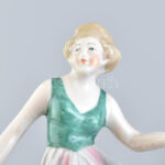 Táncos lány. Jelzett porcelán figura, kis kopással 25 cm - Image 2