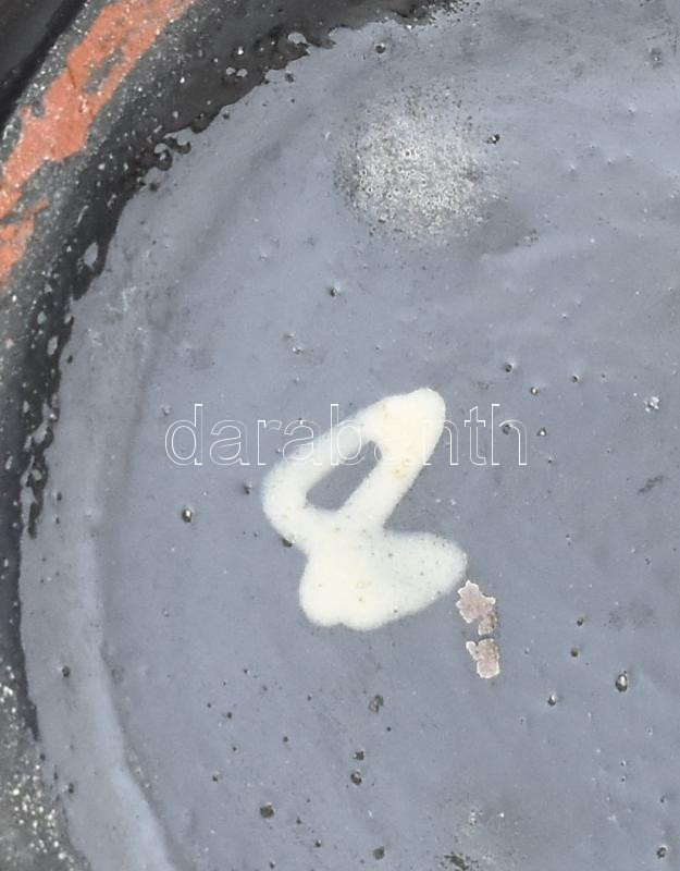 Iparművész, keleti mintás kerámia tányér. Jelzett, hibátlan 18 cm - Image 2