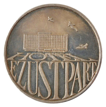 Szabó Géza (1939-2018) DN 'Hotel Ezüstpart' egyoldalas Ag emlékérem eredeti tokban (12.04g/0.835/32mm) T:1- felszíni karcok