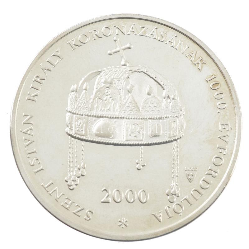 Bozó Gyula (1913-2004) 2000. 'Szent István koronázásának 1000. évfordulója' kétoldalas fém emlékérem, peremén FÉM beütéssel (42mm) T:1- (eredetileg PP) - Image 2