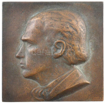 Karácsonyi Géza (1880-1962) ~1920. 'Önarckép' egyoldalas bronz plakett (95x95mm) T:1-