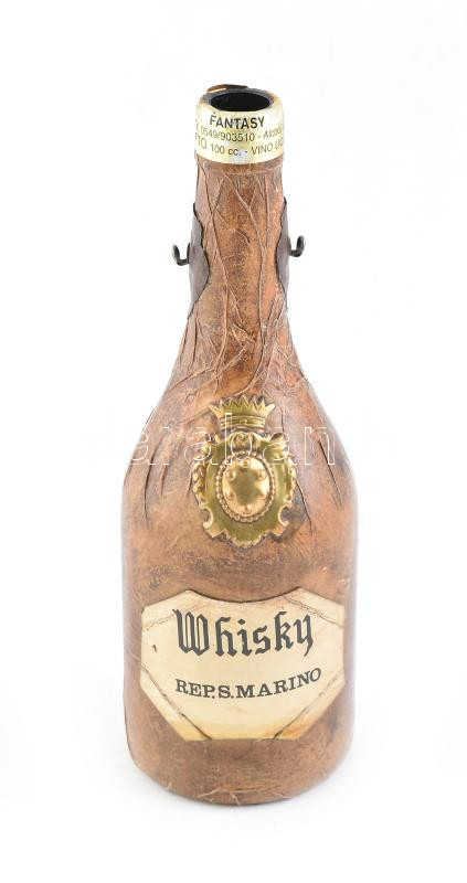 Bőrrel bevont palack, kopásokkal, m: 27 cm