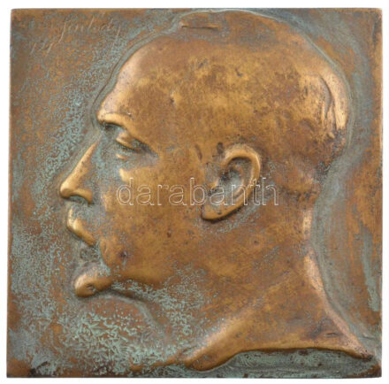 Siklódy Lőrinc (1876-1975) 1921. 'Önarckép' egyoldalas bronz emlékplakett (95x95mm) T:1- patina