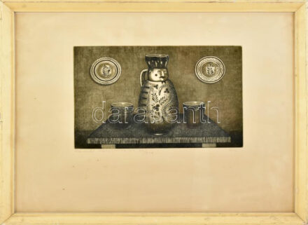 Gacs Gábor (1930-2019): Csendélet miskakancsóval. Rézkarc, papír, jelzett, számozott (40/100). Üvegezett, kissé sérült fakeretben. 19,5×29 cm