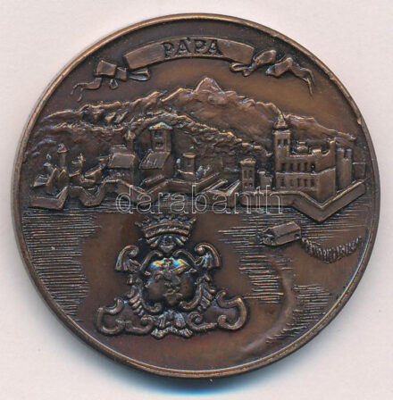 Lantos Györgyi (1953-) 1990. 'MÉE Pápa / Éremgyűjtők 20. Vándorgyűlése' bronz emlékérem (42mm) T:1 Adamo PP3