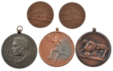 Vegyes ~1950-1980. 5 darab különféle fém sport emlékérem és díjérem (30-40mm) T:1-2-
